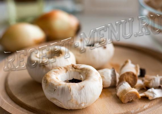 Шампиньоны в духовке: рецепты приготовления запеченных грибов Шампиньоны с сыром в духовке рецепт